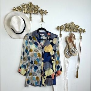 Contemporary rayon blend blouse S